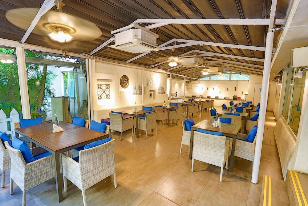 Azzure By Spree Hotel Calangute Exteriör bild